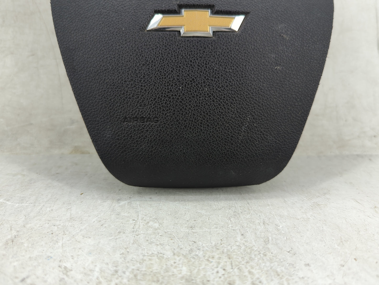 2013-2017 Chevrolet Traverse Air Bag Driver Left Steering Wheel Mounted - Oemusedautoparts1.com