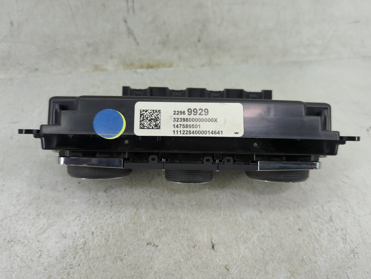 2013-2017 Chevrolet Traverse Climate Control Module Temperature AC/Heater Replacement P/N:22969929 147589501 Fits OEM Used A
