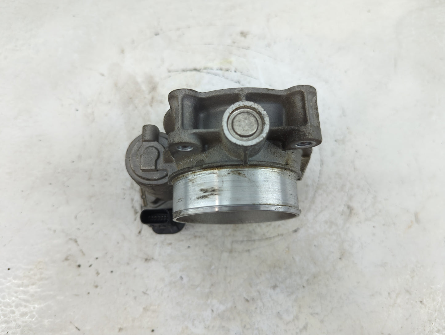 2017-2022 Chevrolet Traverse Throttle Body Fits Fits 2012 2013 2014 2015 2016 2017 2018 2019 2020 2021 2022 OEM Used Auto Pa