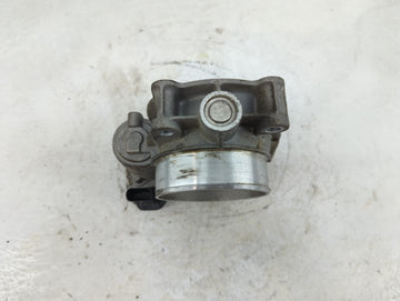 2017-2022 Chevrolet Traverse Throttle Body Fits Fits 2012 2013 2014 2015 2016 2017 2018 2019 2020 2021 2022 OEM Used Auto Pa