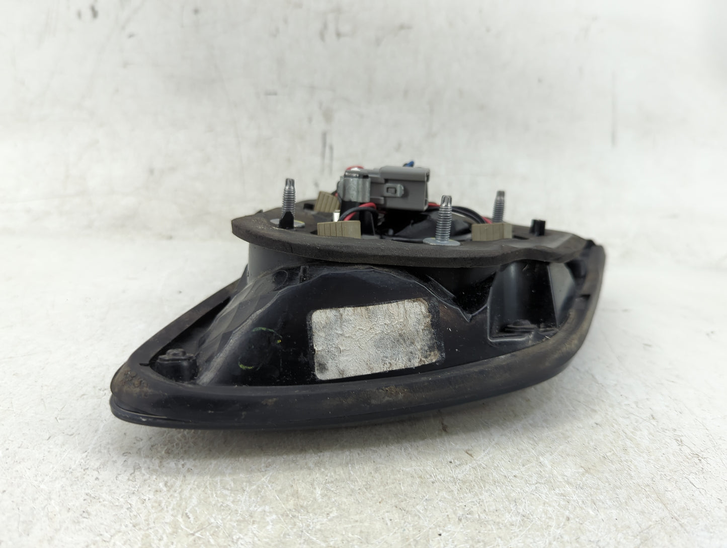 2013-2017 Chevrolet Traverse Driver Left Side Deck Lid Mounted Tail Light - Oemusedautoparts1.com