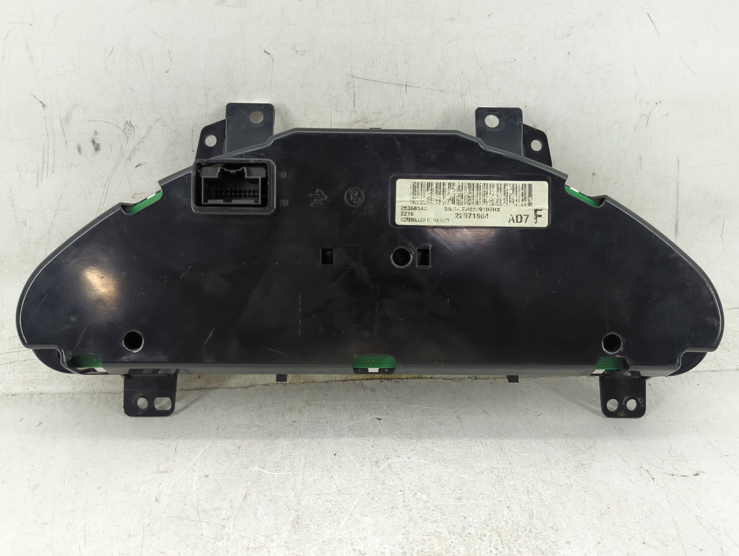 2013 Chevrolet Traverse Instrument Cluster Speedometer Gauges Fits OEM Used Auto Parts - Oemusedautoparts1.com
