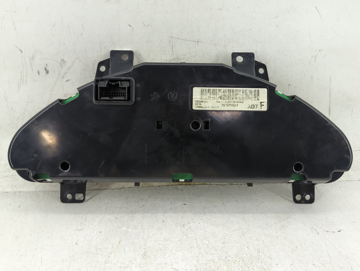 2013 Chevrolet Traverse Instrument Cluster Speedometer Gauges Fits OEM Used Auto Parts - Oemusedautoparts1.com