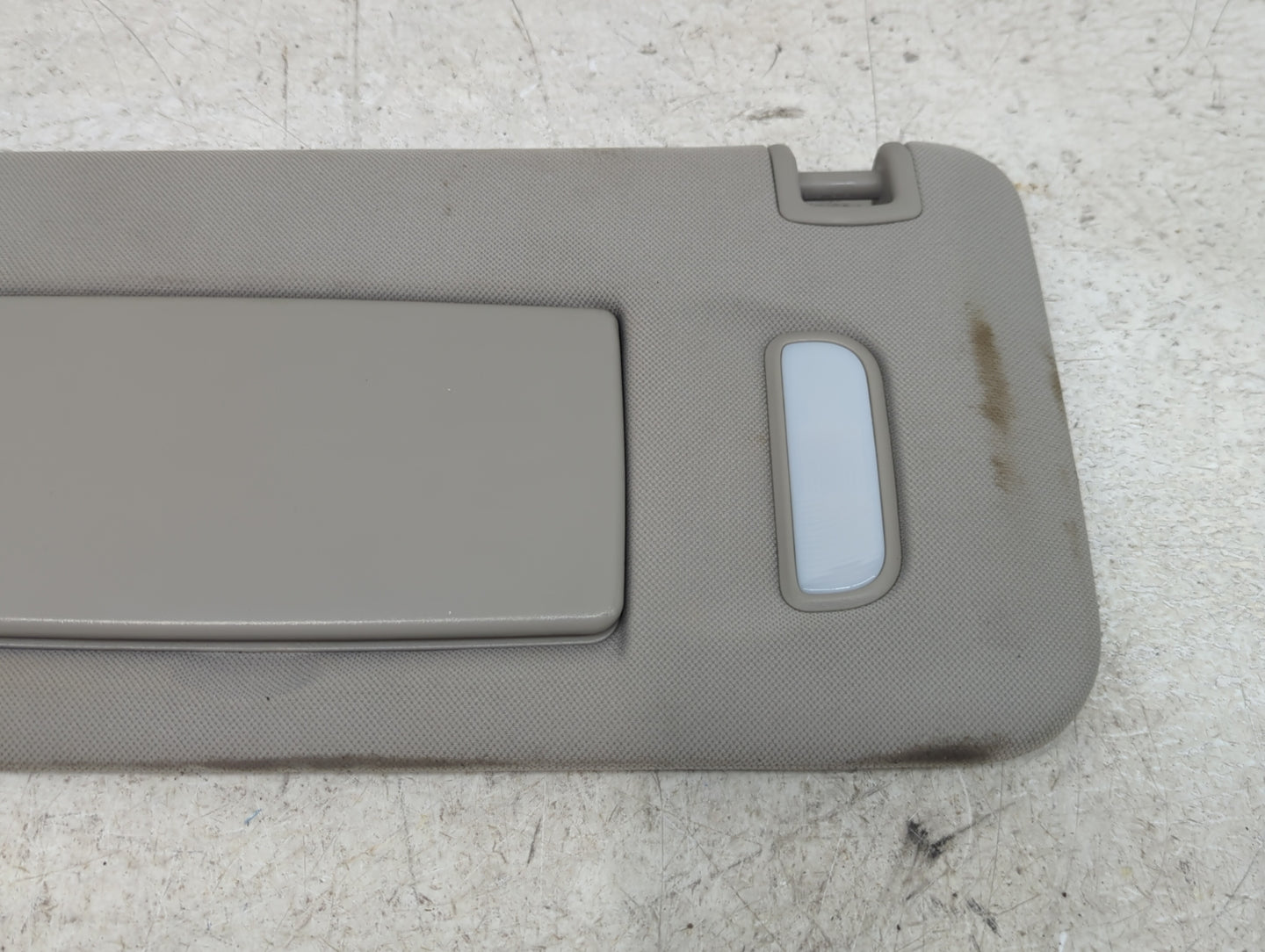 2013 Chevrolet Traverse Sun Visor Shade Replacement Driver Left Mirror Fits OEM Used Auto Parts - Oemusedautoparts1.com