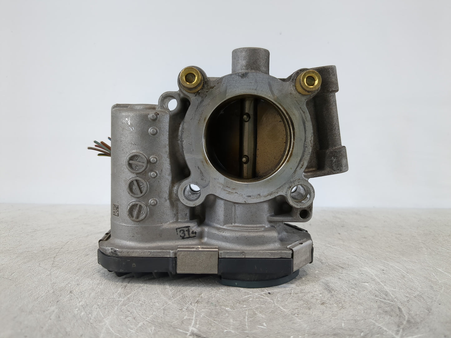 2013-2021 Chevrolet Trax Throttle Body P/N:55 565 489 Fits Fits 2011 2012 2013 2014 2015 2016 2017 2018 2019 2020 2021 OEM U