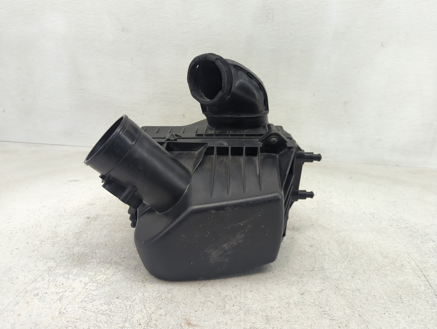 2013-2021 Chevrolet Trax Air Cleaner Intake-duct Hose Tube - Oemusedautoparts1.com