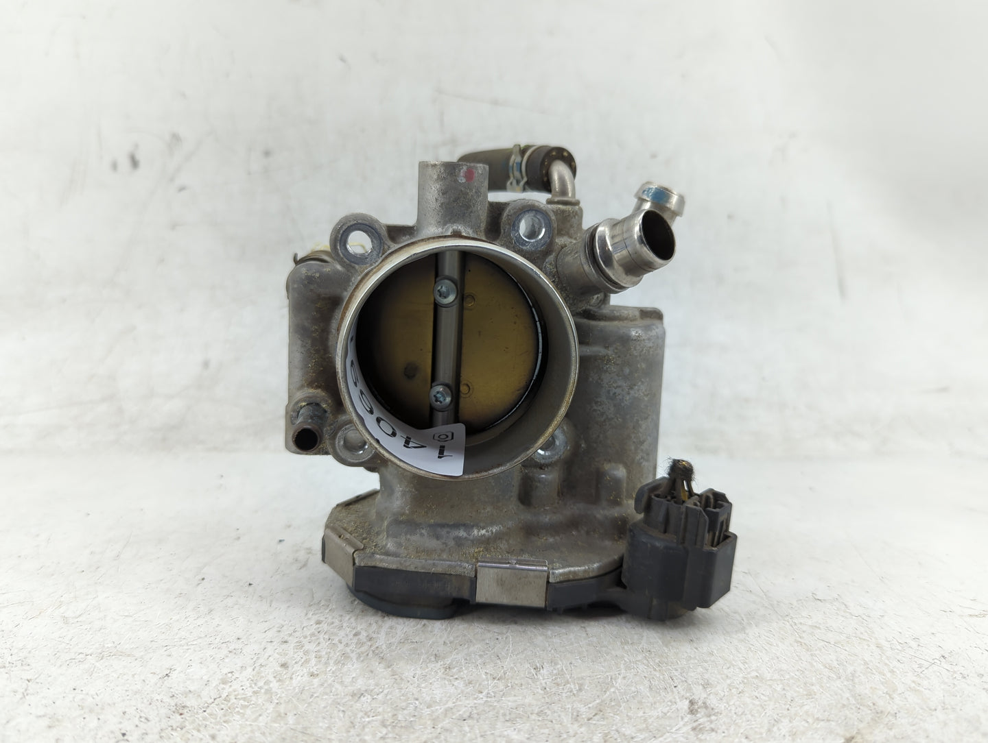 2013-2014 Chevrolet Trax Throttle Body P/N:55561495 Fits Fits 2009 2010 2011 2012 2013 2014 2015 2016 2017 2018 OEM Used Aut
