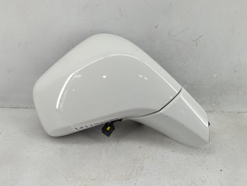 2013-2014 Chevrolet Trax Driver Side View Mirror - Left Door Mirror OEM Used - Oemusedautoparts1.com
