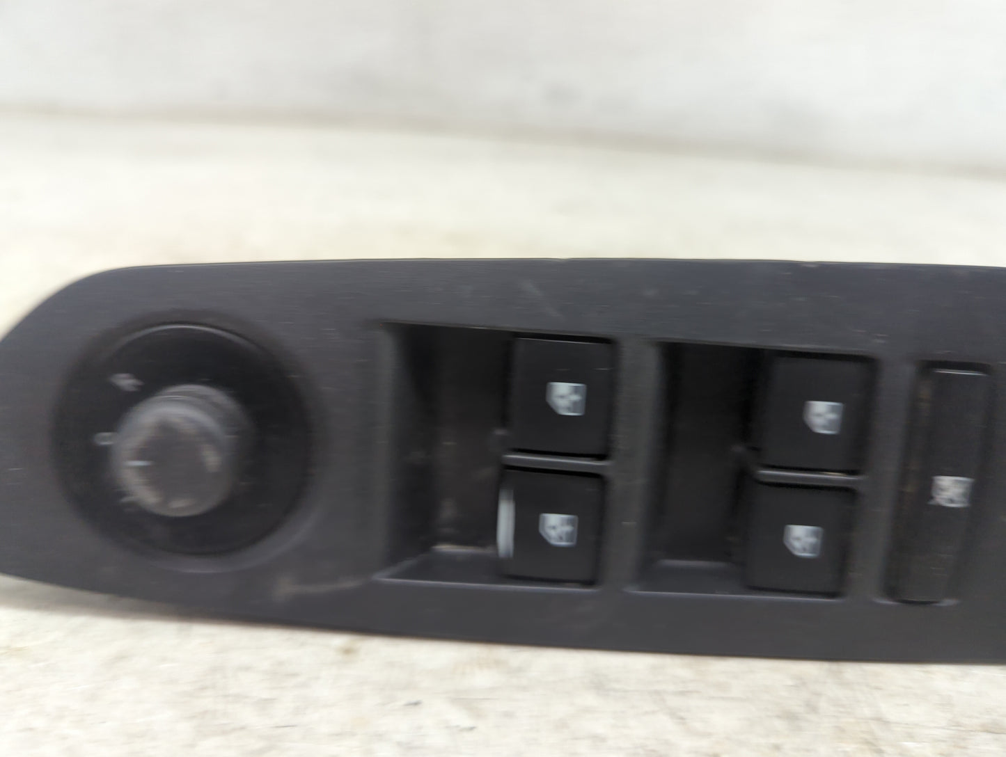 2013 Chevrolet Trax Master Power Window Switch Replacement Driver Side Left Fits OEM Used Auto Parts - Oemusedautoparts1.com
