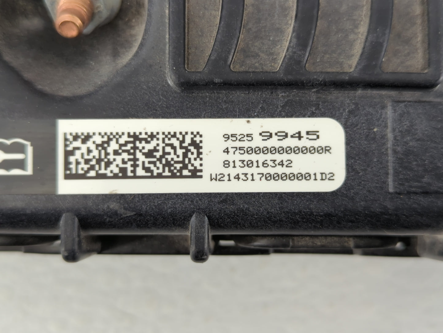 2013-2017 Chevrolet Trax Air Bag Driver Left Knee OEM P/N:95259946, 813016342 813016342 Fits Fits 2013 2014 2015 2016 2017 O