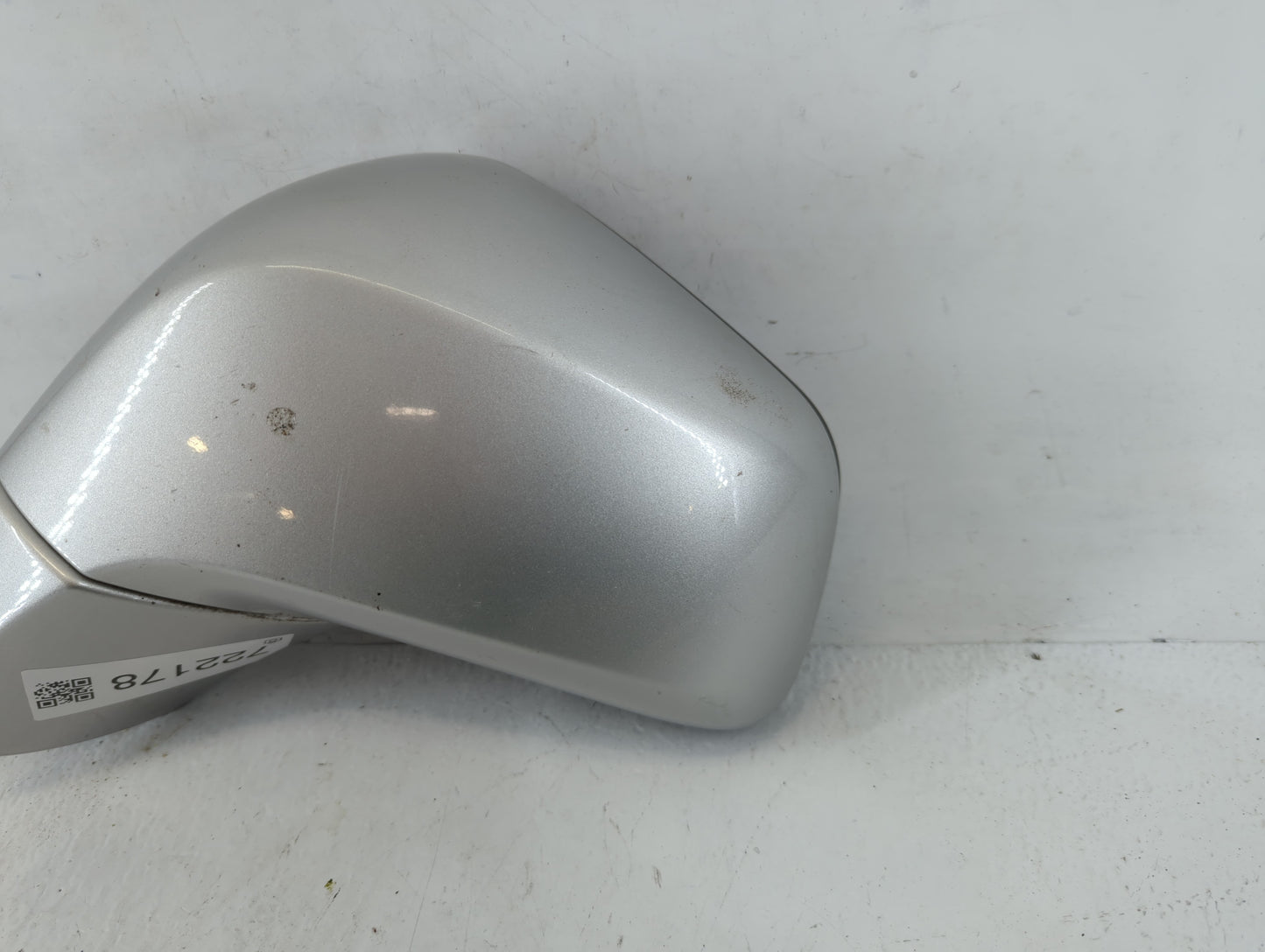2013-2014 Chevrolet Trax Driver Side View Mirror - Left Door Mirror OEM Used - Oemusedautoparts1.com