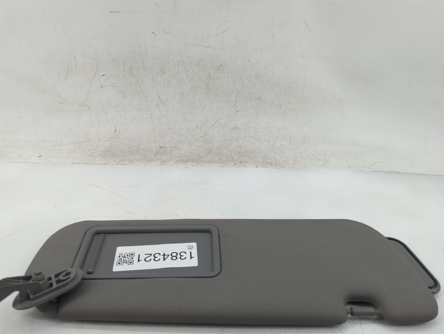 2013 Chevrolet Vectra Sun Visor Shade Replacement Passenger Right Mirror Fits OEM Used Auto Parts - Oemusedautoparts1.com
