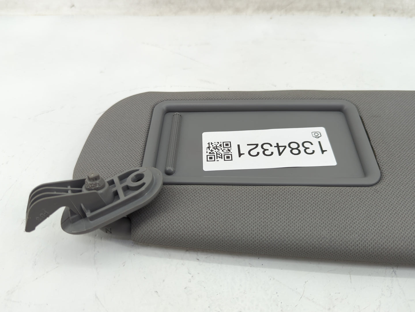 2013 Chevrolet Vectra Sun Visor Shade Replacement Passenger Right Mirror Fits OEM Used Auto Parts - Oemusedautoparts1.com