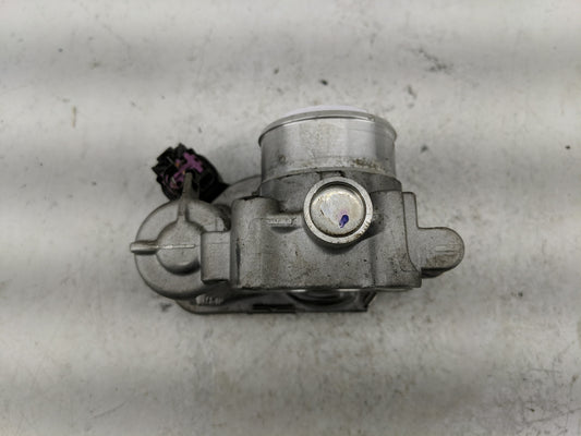 2011-2015 Chevrolet Volt Throttle Body P/N:55581682 Fits Fits 2011 2012 2013 2014 2015 2016 OEM Used Auto Parts