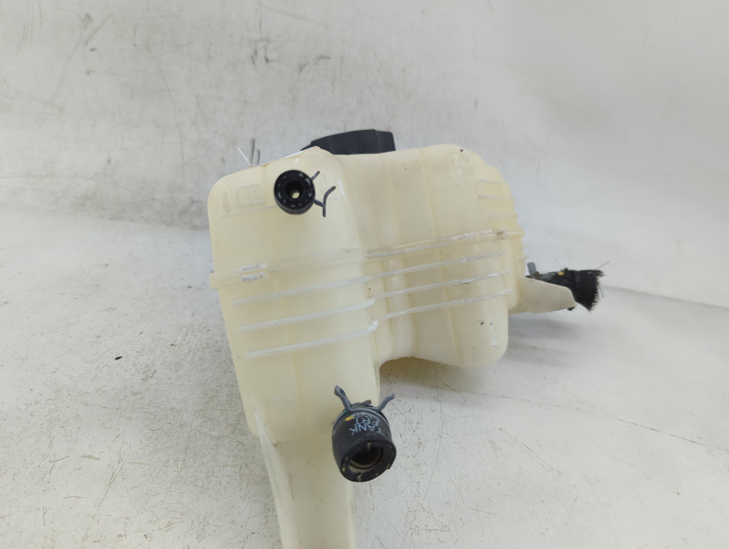 2011-2013 Chevrolet Volt Radiator Coolant Overflow Expansion Tank Bottle 1393743 - Oemusedautoparts1.com