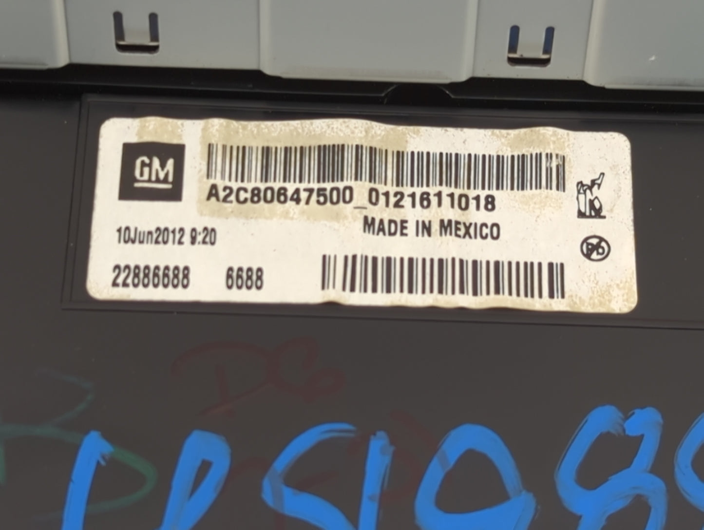 2013-2015 Chevrolet Volt Radio AM FM Cd Player Receiver Replacement P/N:A2C80647500 Fits Fits 2013 2014 2015 OEM Used Auto P