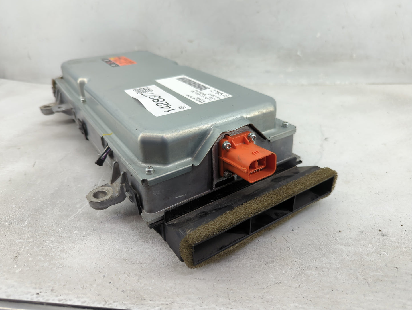 2013 Chevrolet Volt Hybrid DC Synergy Drive Power Inverter P/N:24048256 Fits OEM Used Auto Parts - Oemusedautoparts1.com