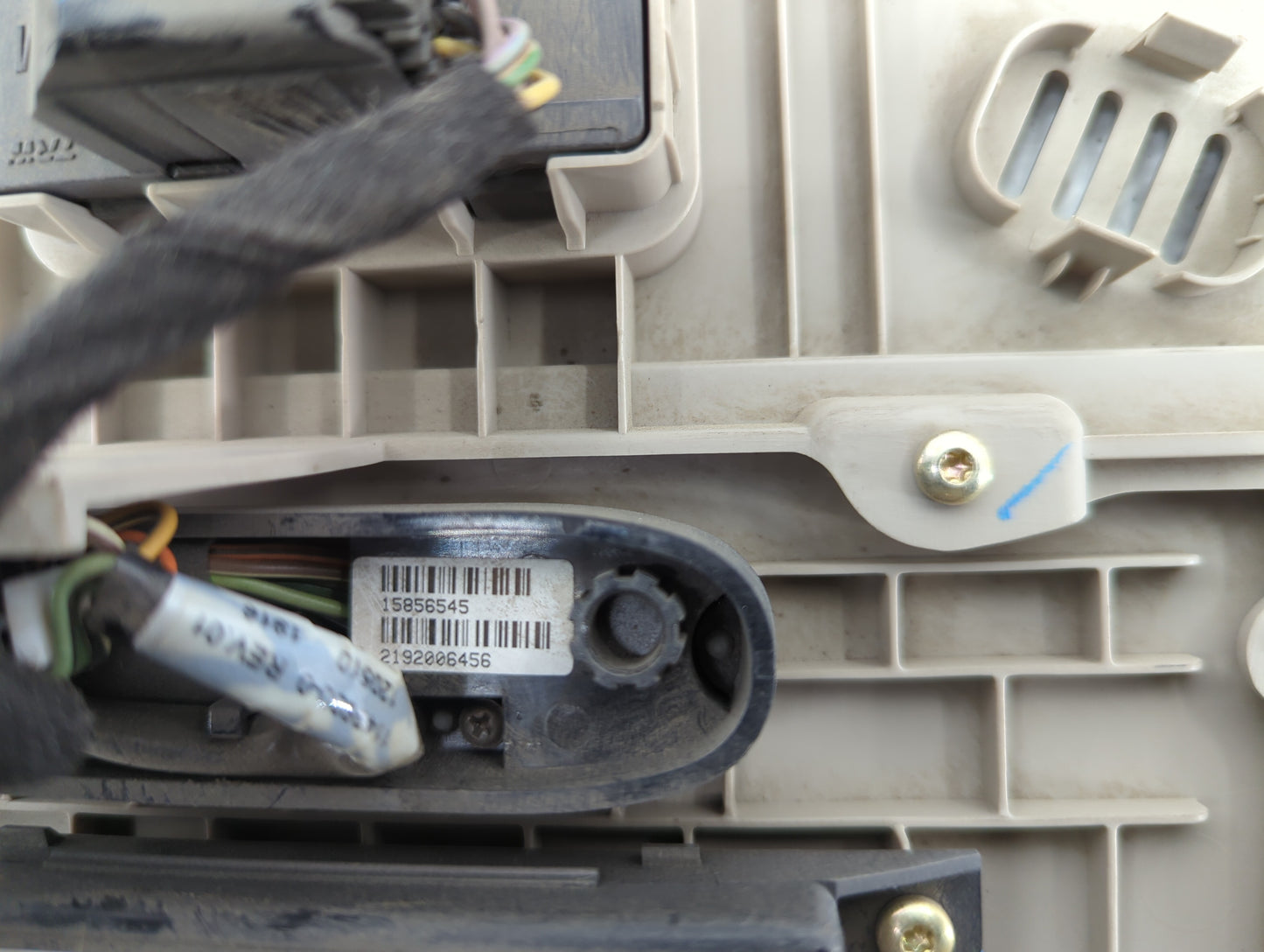 2012-2015 Chevrolet Volt Overhead Console W/rear Climate Control - Oemusedautoparts1.com