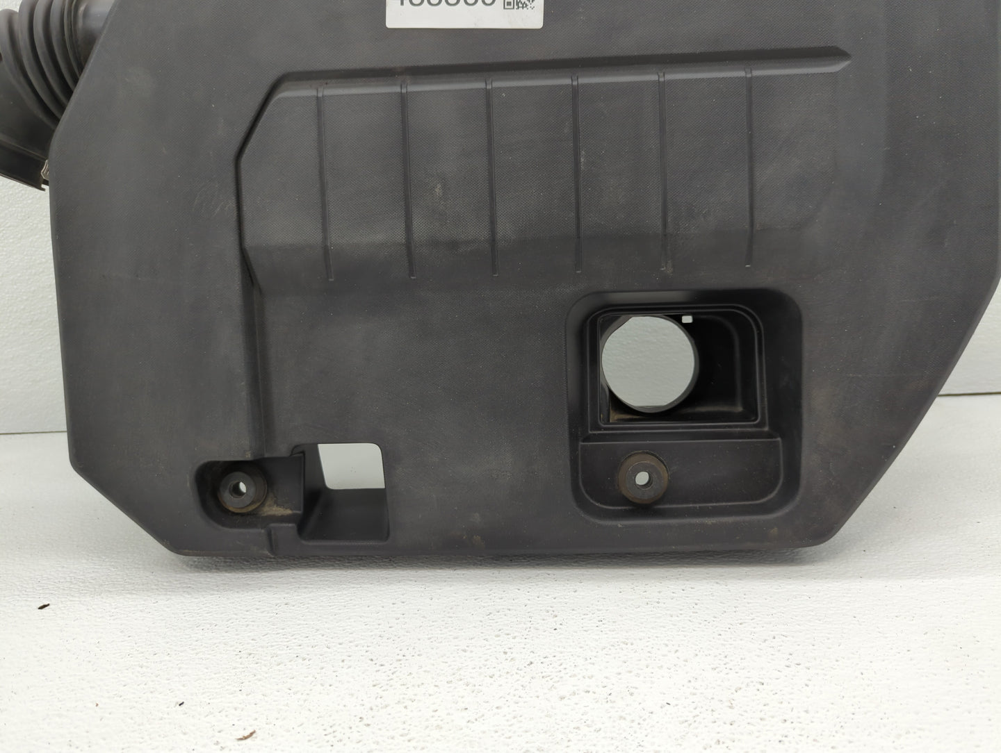 2013 Chevrolet Volt Engine Cover - Oemusedautoparts1.com