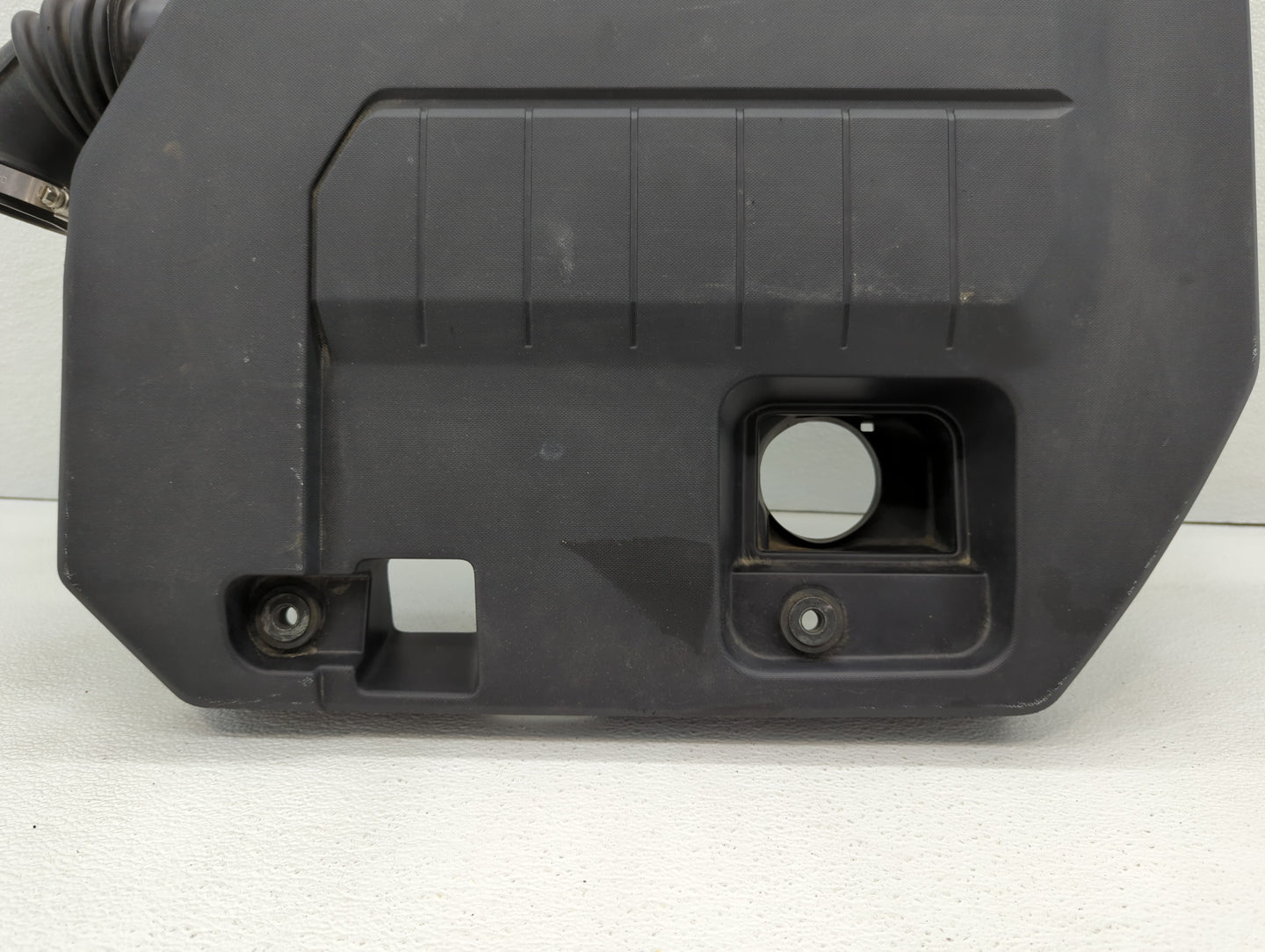 2013 Chevrolet Volt Engine Cover - Oemusedautoparts1.com