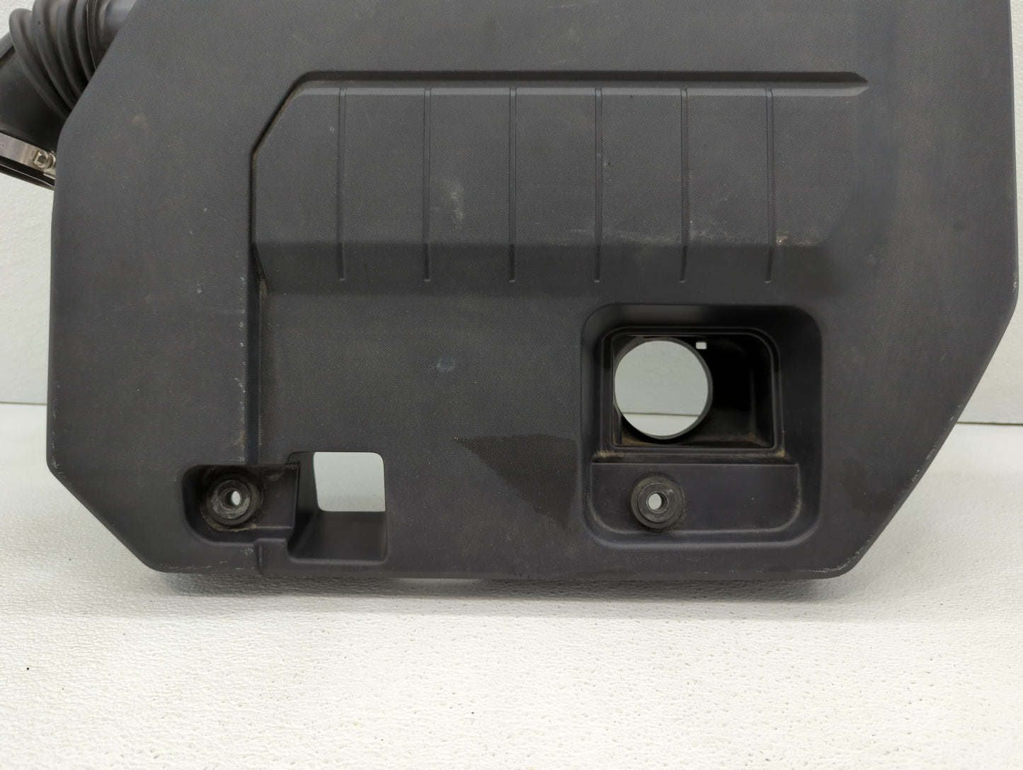2013 Chevrolet Volt Engine Cover - Oemusedautoparts1.com