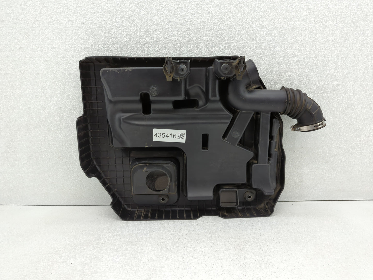 2013 Chevrolet Volt Engine Cover - Oemusedautoparts1.com
