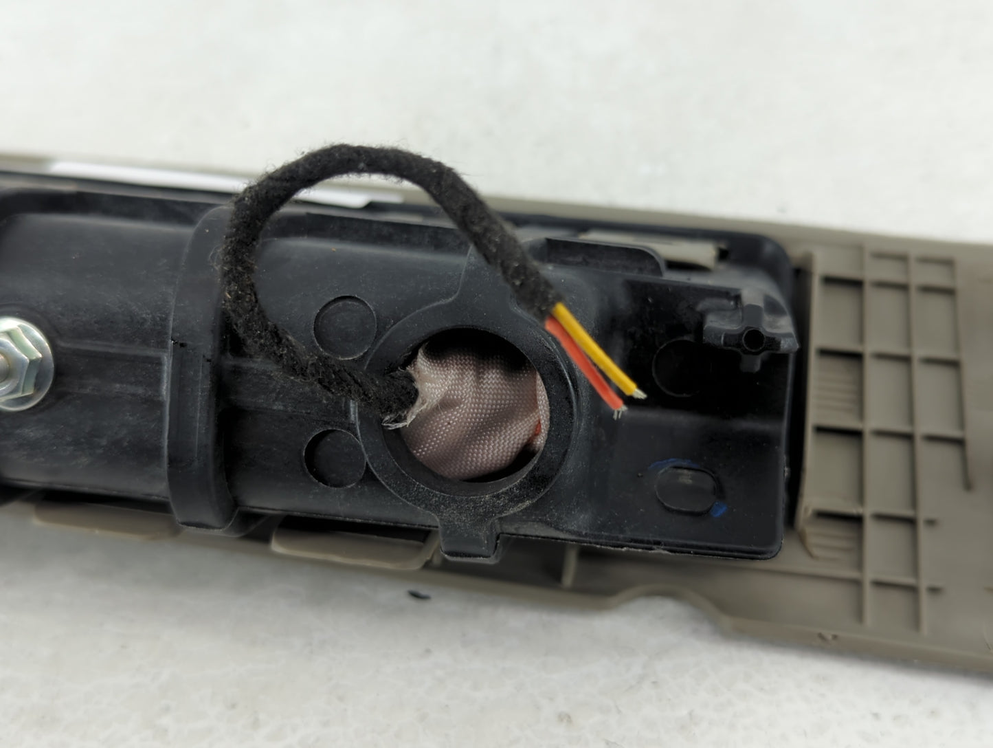 2012-2015 Chevrolet Volt Air Bag Driver Left Steering Wheel Mounted P/N:22835279 Fits Fits 2012 2013 2014 2015 OEM Used Auto