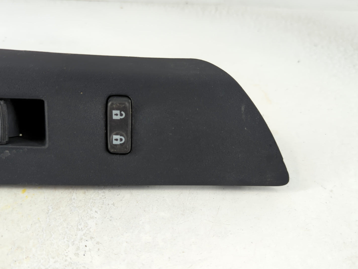 2011-2015 Chevrolet Volt Master Power Window Switch Replacement Driver Side Left P/N:74231-02670 Fits OEM Used Auto Parts - 