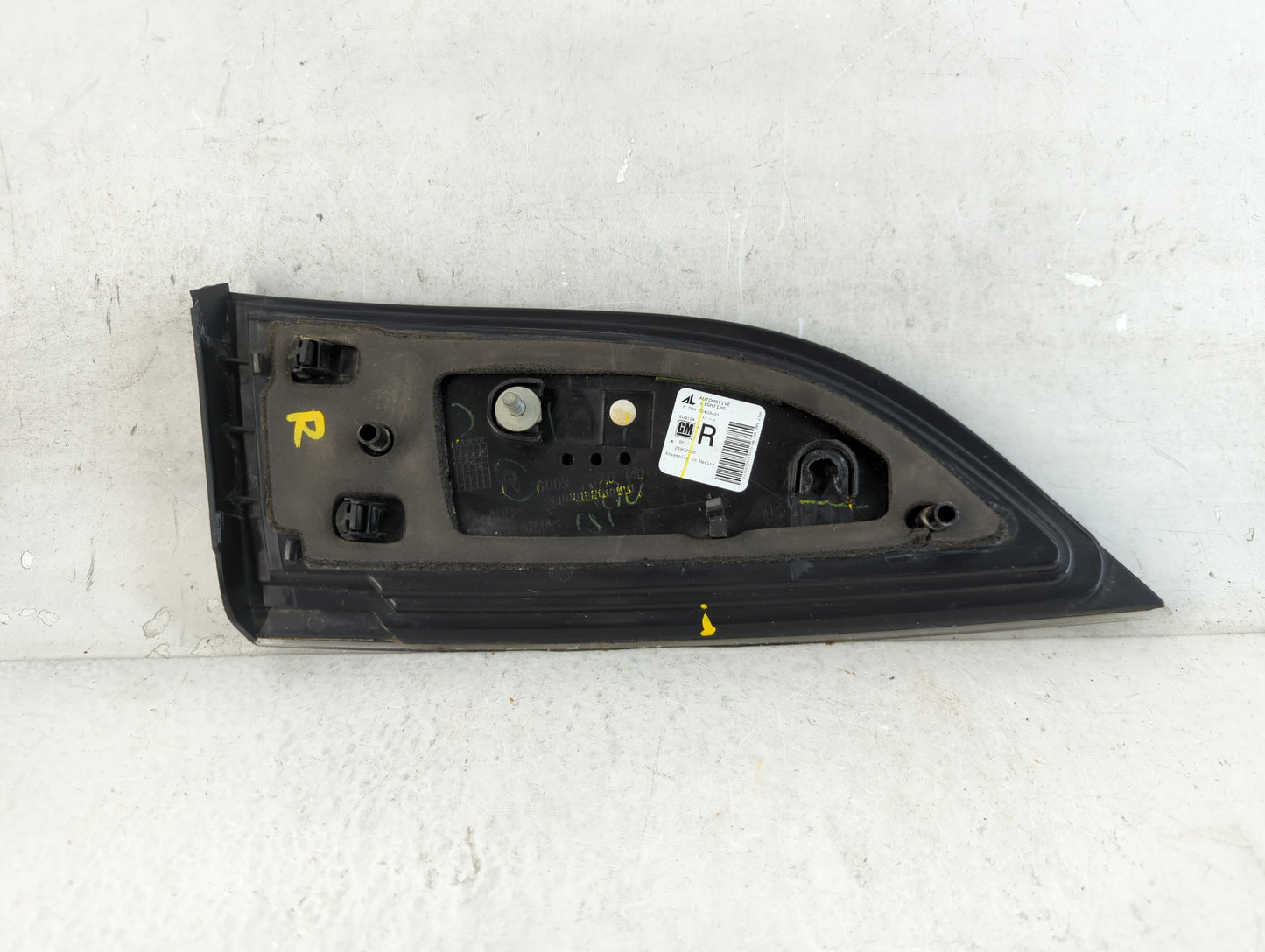 2013 Chevrolet Volt Tail Light Assembly Passenger Right OEM P/N:120312A Fits OEM Used Auto Parts - Oemusedautoparts1.com