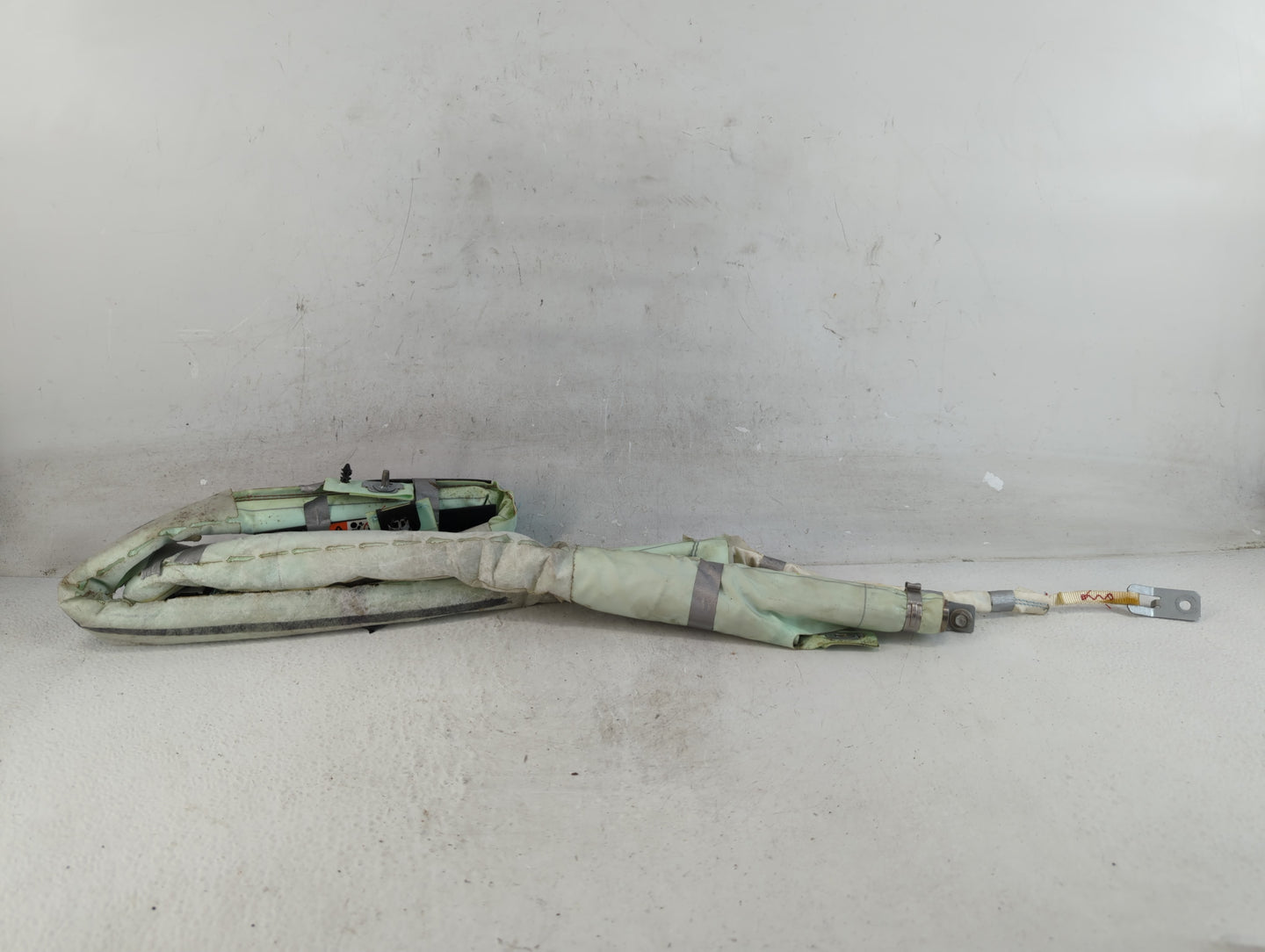 2013-2015 Chevrolet Volt Passenger Curtain Air Bag Oem - Oemusedautoparts1.com