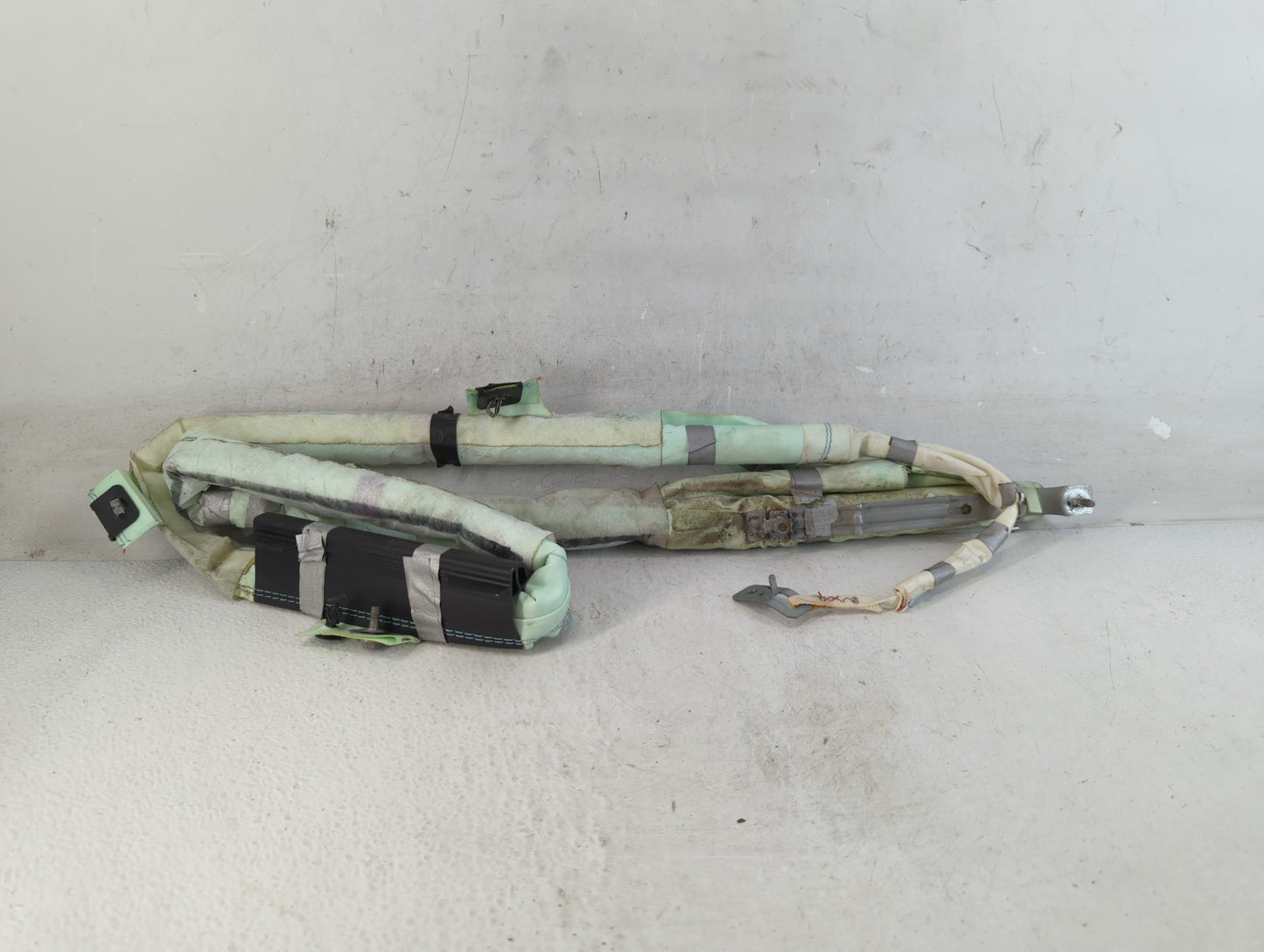 2013-2015 Chevrolet Volt Passenger Curtain Air Bag Oem - Oemusedautoparts1.com