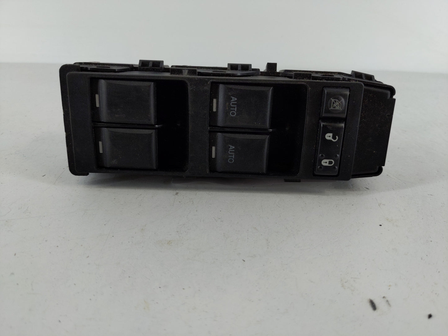 2011-2014 Chrysler 200 Master Power Window Switch Replacement Driver Side Left P/N:04602781AA Fits OEM Used Auto Parts - Oem