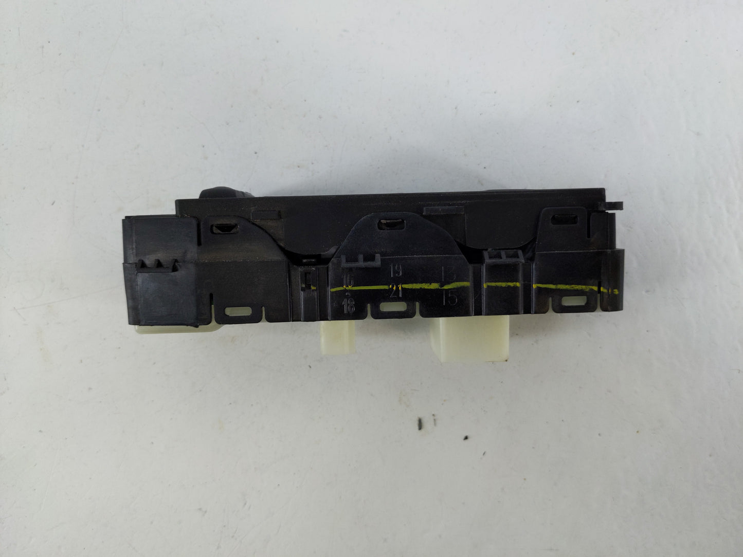 2011-2014 Chrysler 200 Master Power Window Switch Replacement Driver Side Left P/N:04602781AA Fits OEM Used Auto Parts - Oem