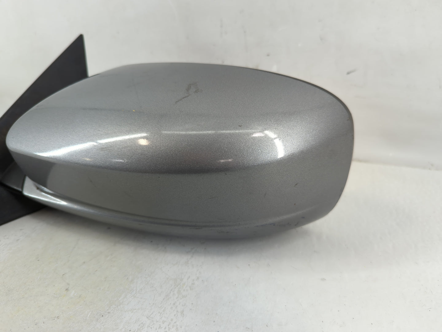 2011-2014 Chrysler 200 Driver Side View Mirror - Left Door Mirror OEM Used - Oemusedautoparts1.com