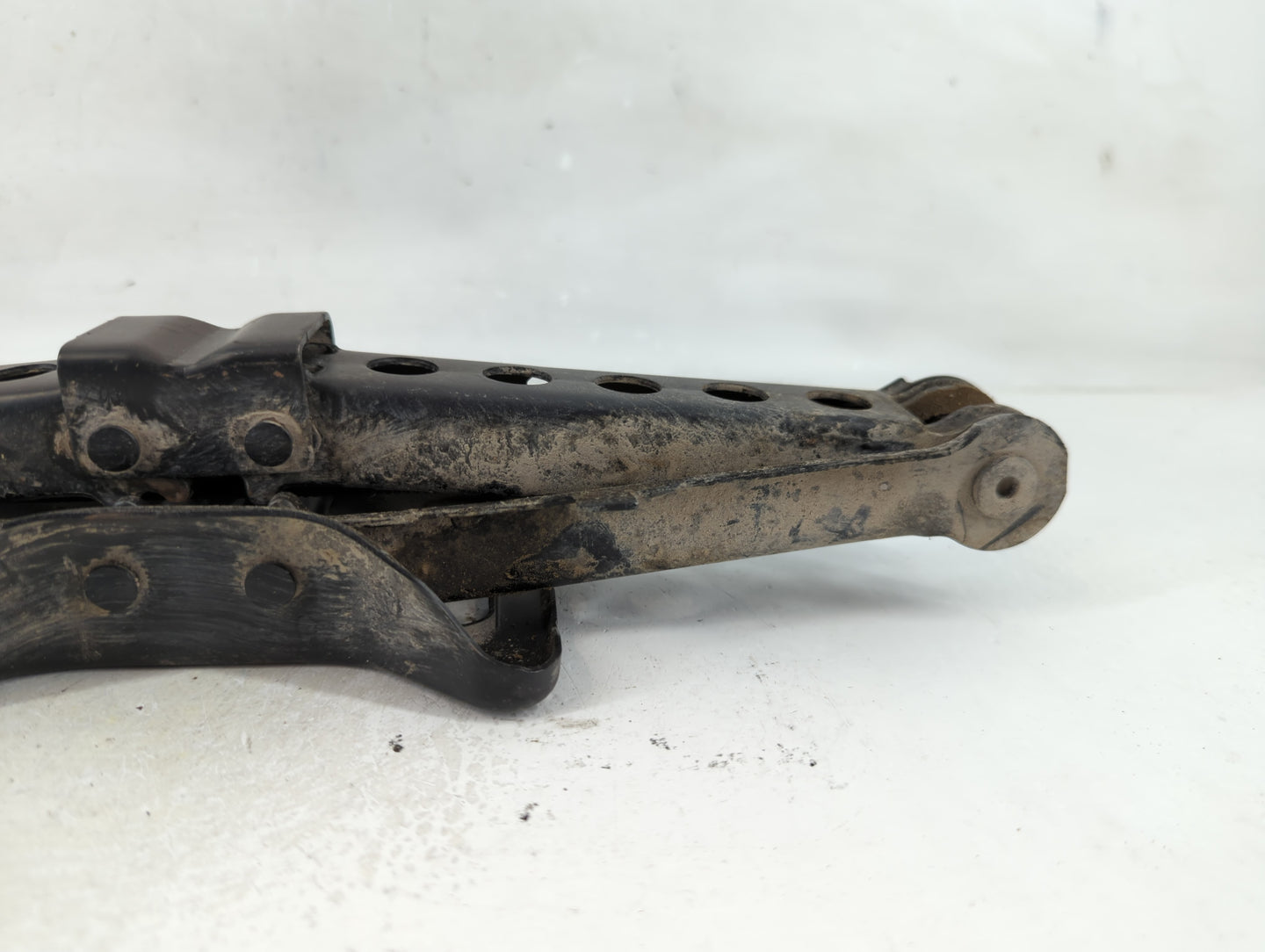 2013 Chrysler 200 Spare Scissor Car Jack - Oemusedautoparts1.com
