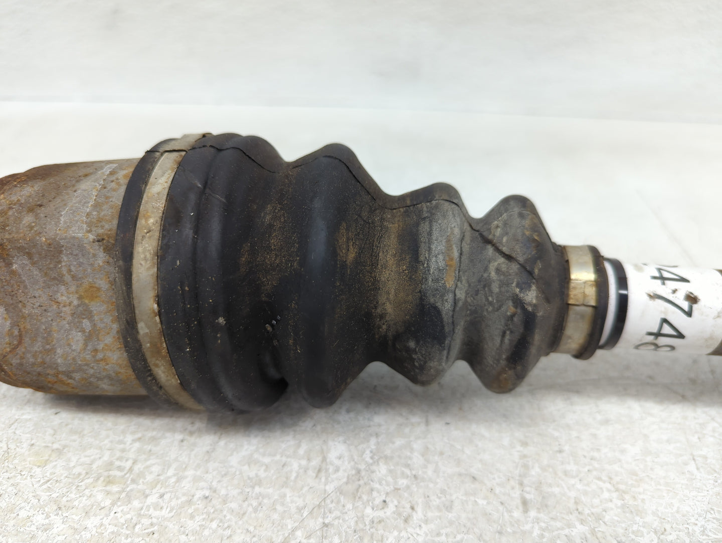 2011-2014 Chrysler 200 Axle Shaft Front Passenger Cv C/v - Oemusedautoparts1.com