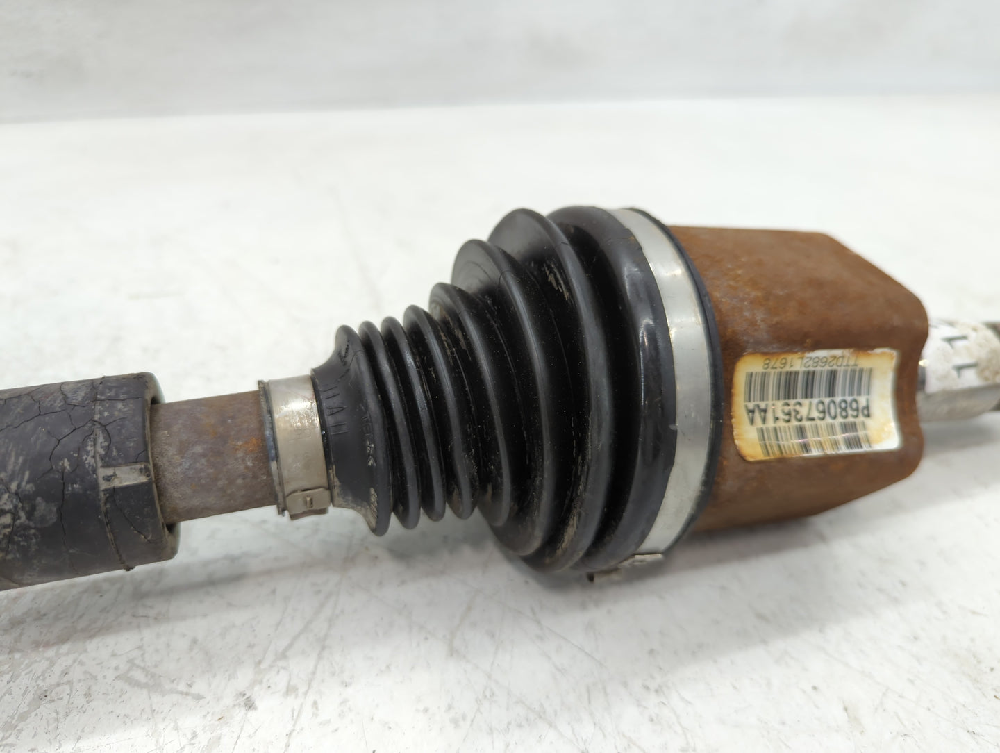 2011-2014 Chrysler 200 Axle Shaft Front Driver Cv C/v - Oemusedautoparts1.com