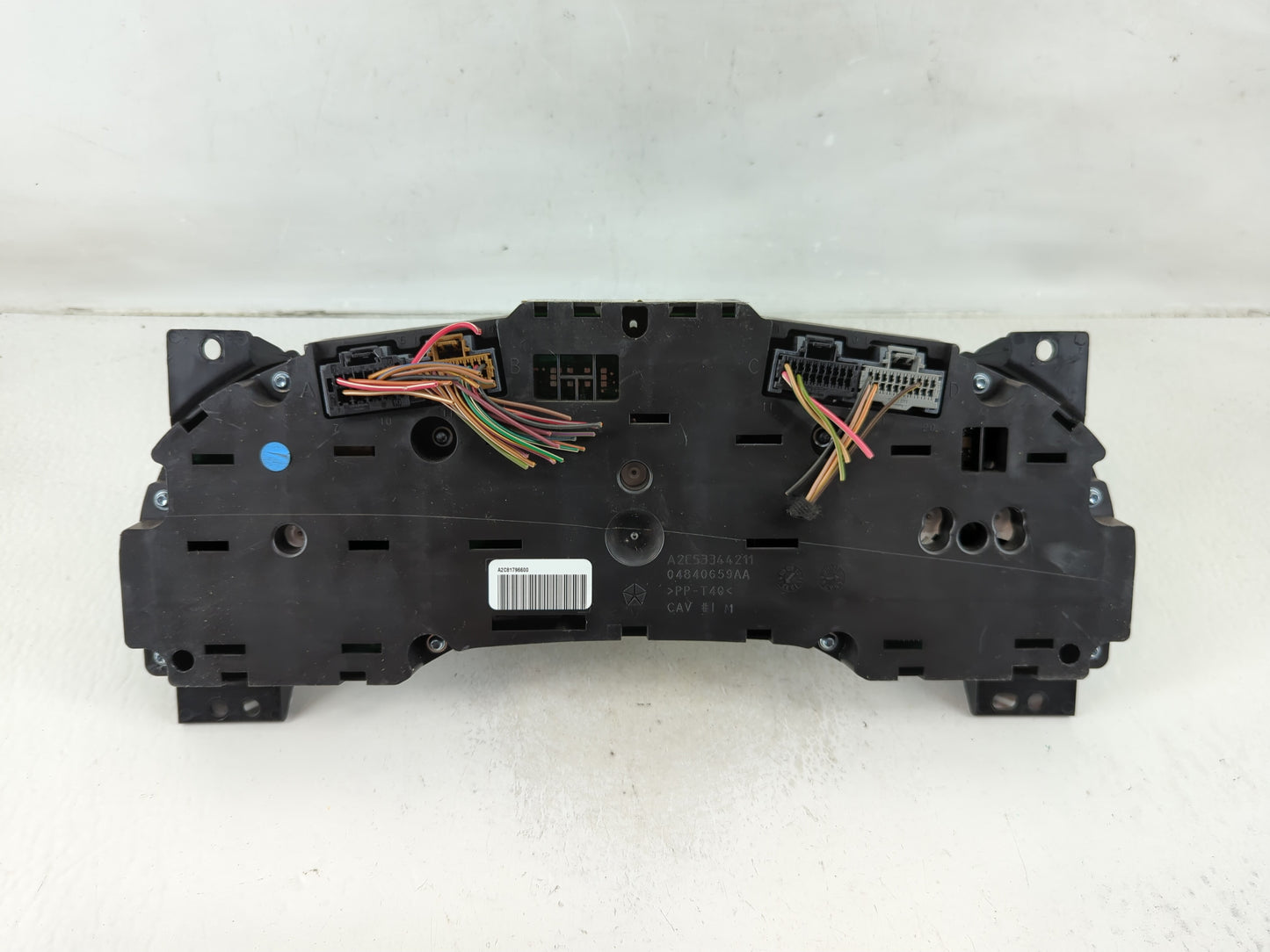 2011-2014 Chrysler 200 Instrument Cluster Speedometer Gauges P/N:P56046514AH Fits Fits 2011 2012 2013 2014 OEM Used Auto Par
