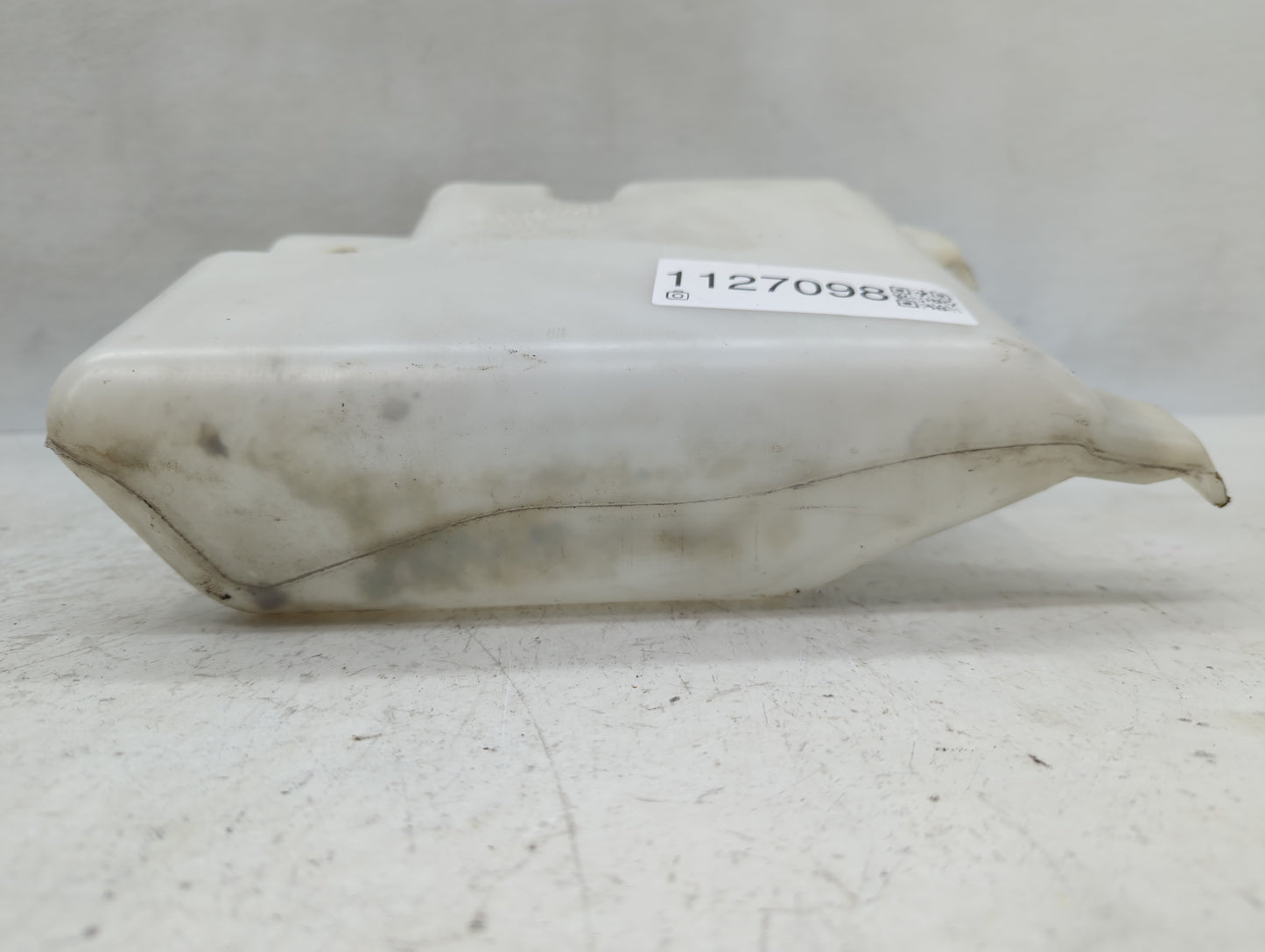 2011-2014 Chrysler 200 Windshield Washer Fluid Reservoir Bottle Oem - Oemusedautoparts1.com