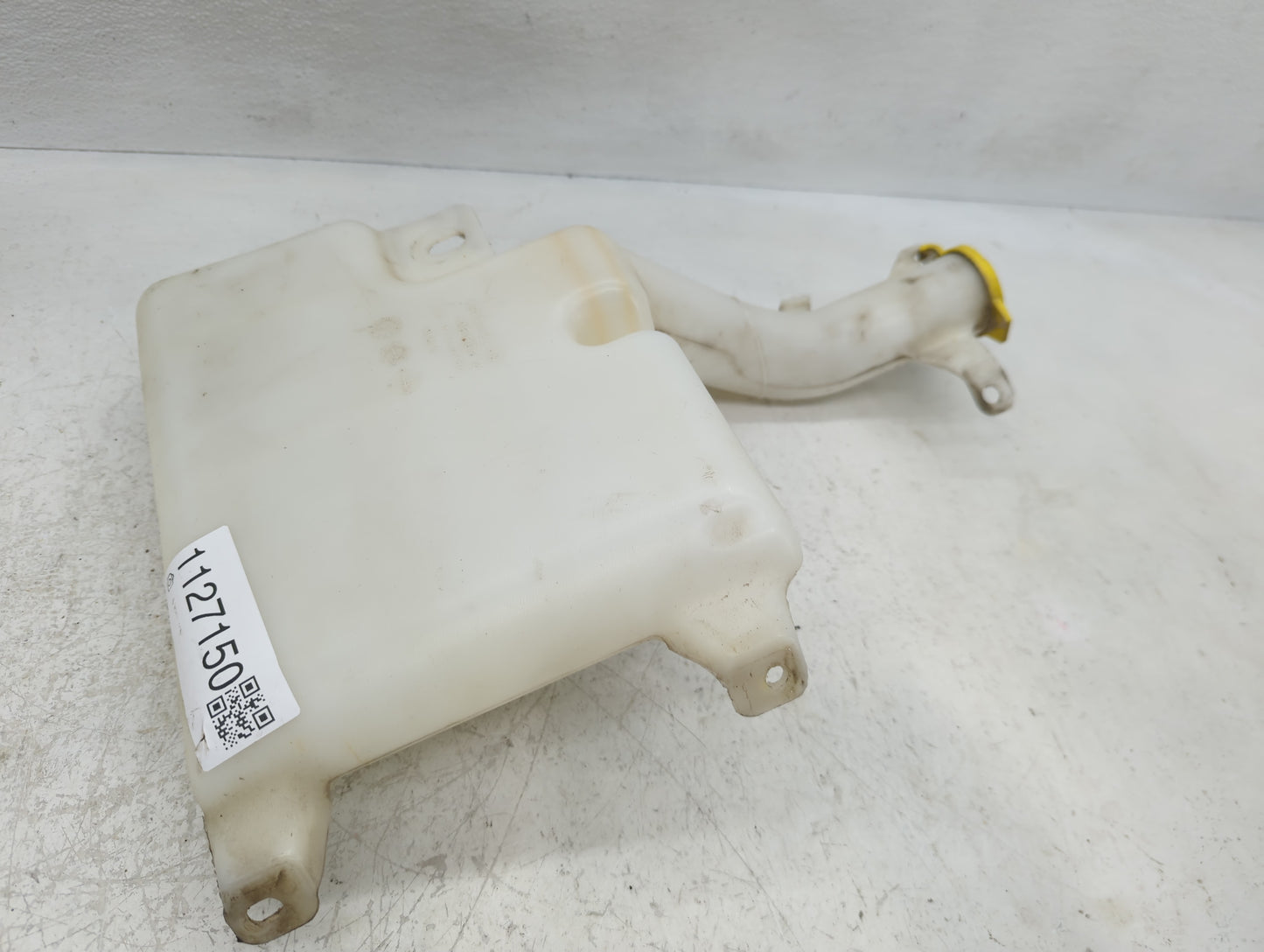 2011-2014 Chrysler 200 Windshield Washer Fluid Reservoir Bottle Oem - Oemusedautoparts1.com