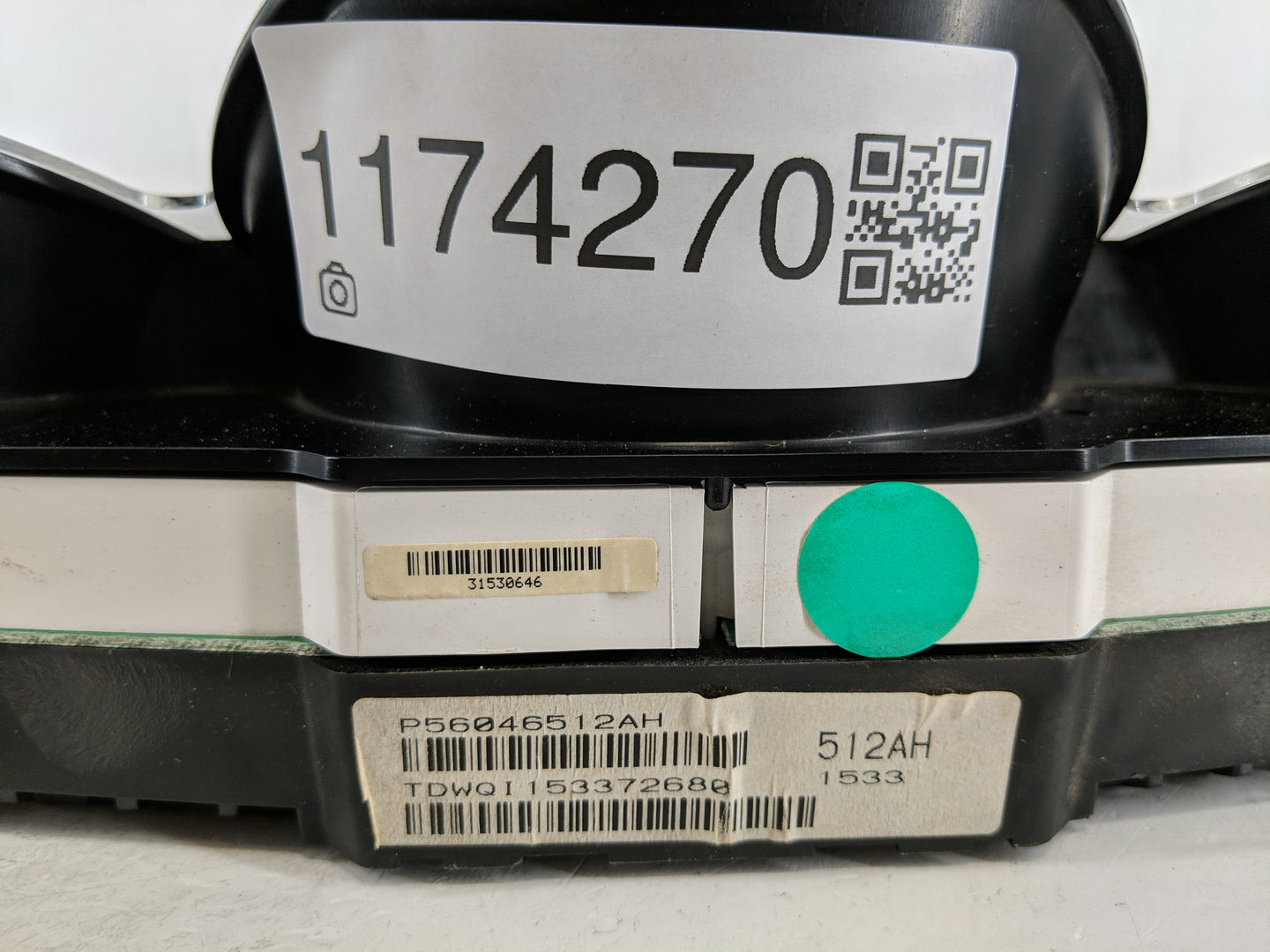 2011-2014 Chrysler 200 Instrument Cluster Speedometer Gauges P/N:P56046512AH Fits Fits 2011 2012 2013 2014 OEM Used Auto Par