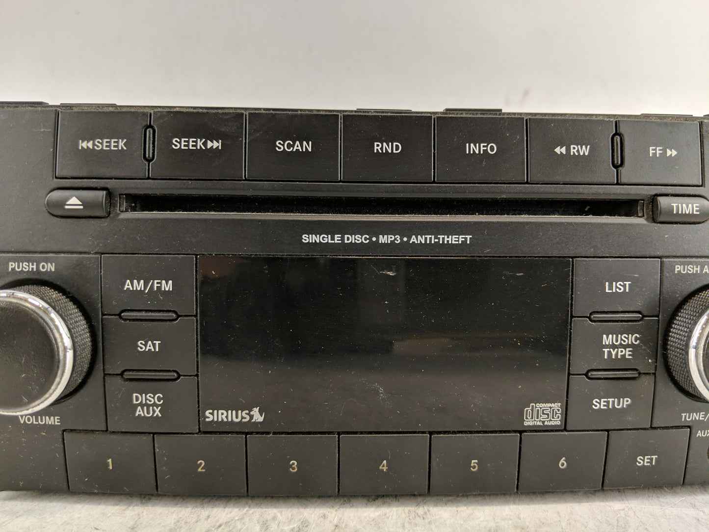 2013-2014 Chrysler 200 Radio AM FM Cd Player Receiver Replacement P/N:P05091163AC Fits Fits 2013 2014 OEM Used Auto Parts - 