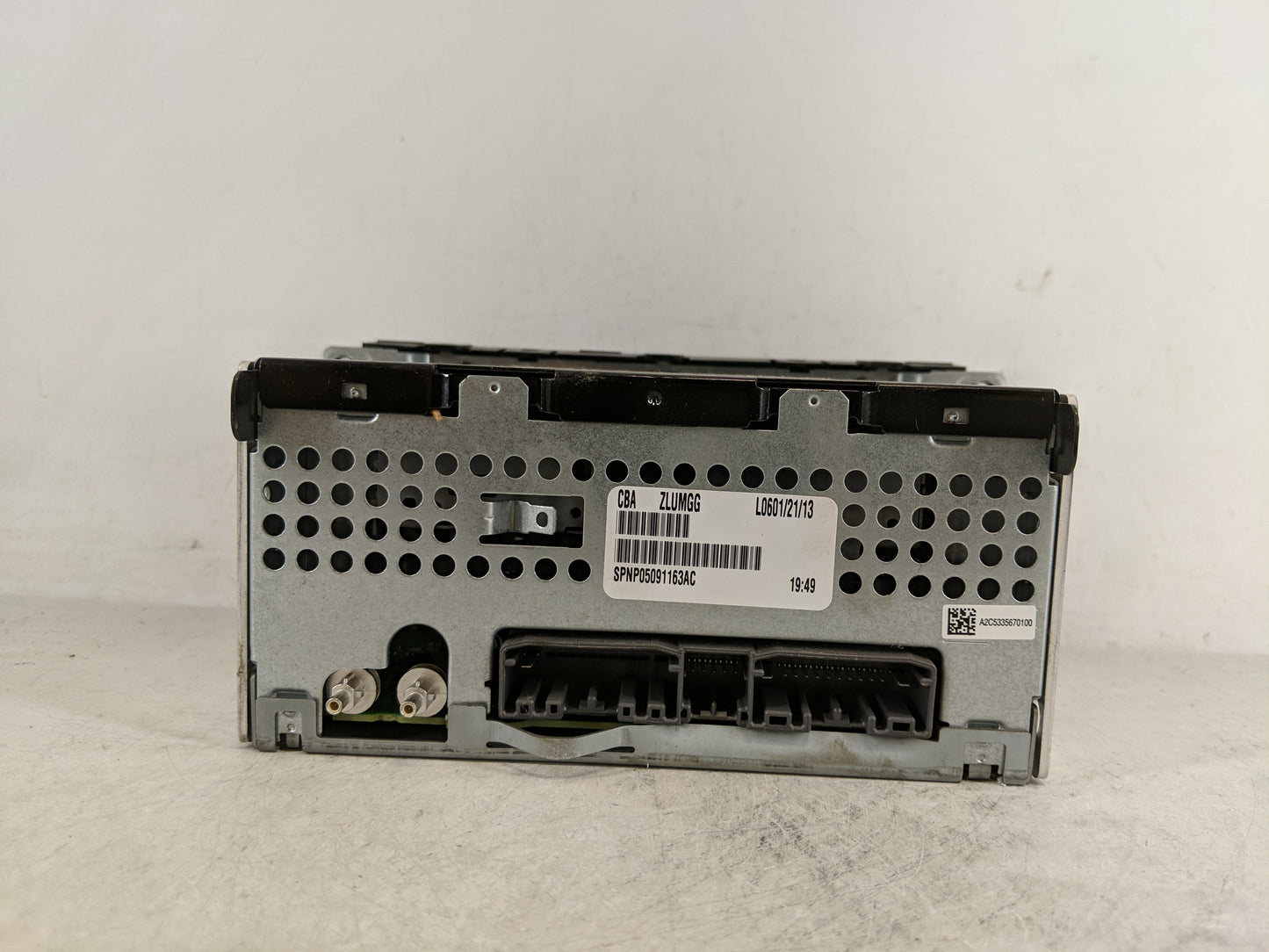 2013-2014 Chrysler 200 Radio AM FM Cd Player Receiver Replacement P/N:P05091163AC Fits Fits 2013 2014 OEM Used Auto Parts - 