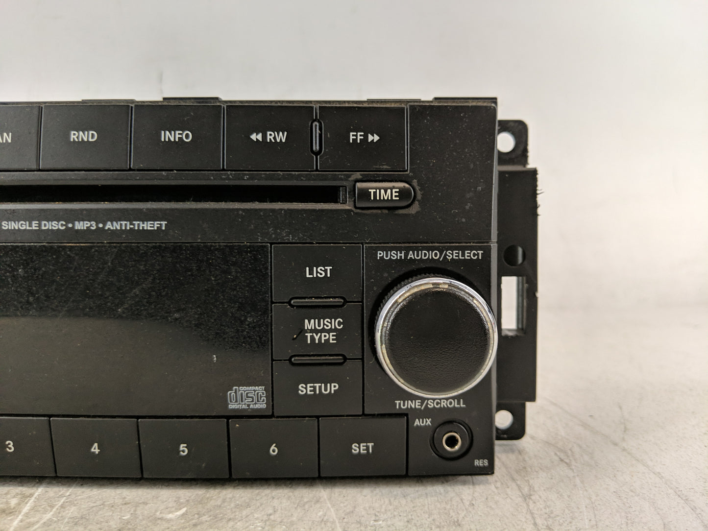 2013-2014 Chrysler 200 Radio AM FM Cd Player Receiver Replacement P/N:P05091163AB Fits Fits 2013 2014 OEM Used Auto Parts - 