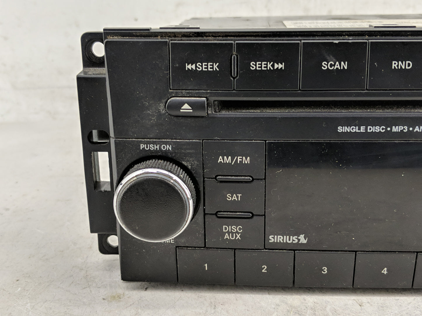 2013-2014 Chrysler 200 Radio AM FM Cd Player Receiver Replacement P/N:P05091163AC Fits Fits 2013 2014 OEM Used Auto Parts - 