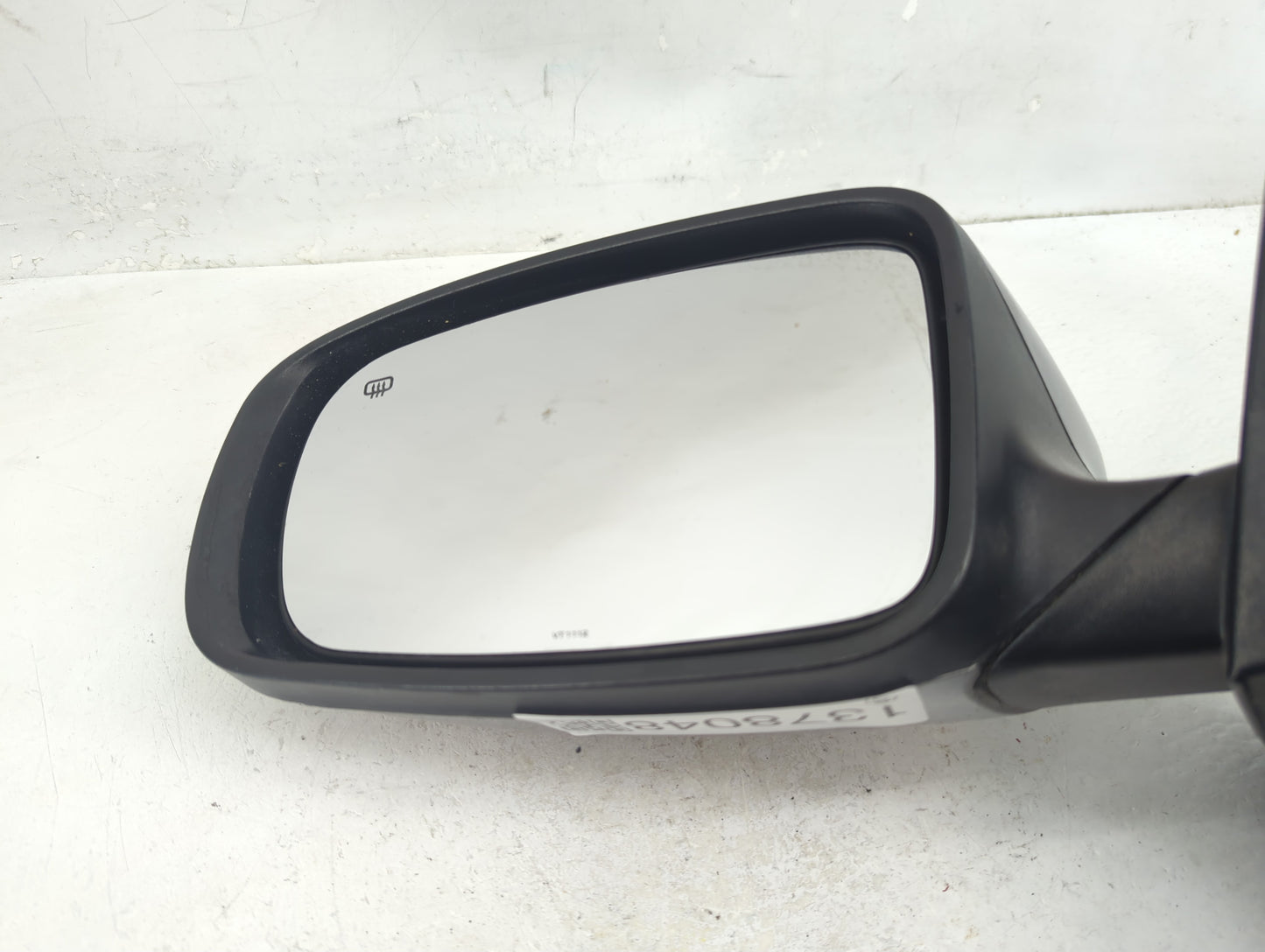 2011-2014 Chrysler 200 Driver Side View Mirror - Left Door Mirror OEM Used - Oemusedautoparts1.com