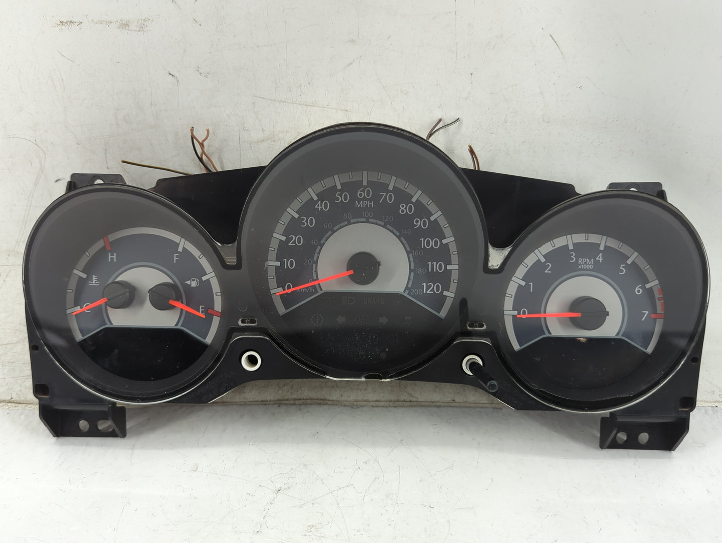 2011-2014 Chrysler 200 Instrument Cluster Speedometer Gauges P/N:P56046514AH Fits Fits 2011 2012 2013 2014 OEM Used Auto Par
