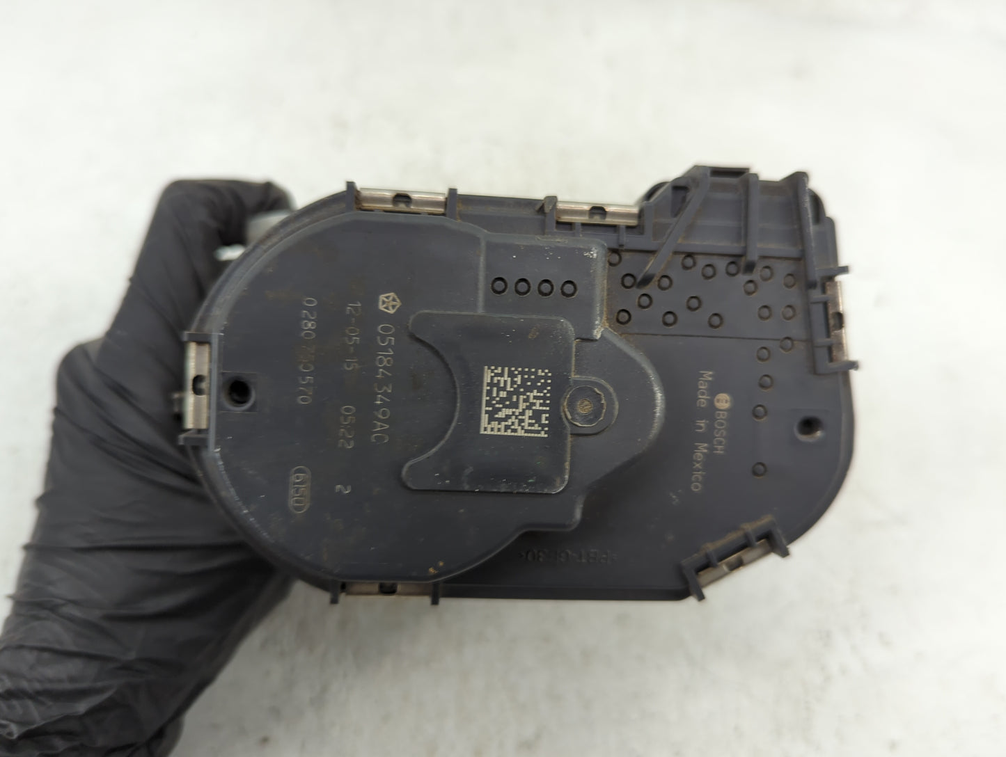 2011-2017 Chrysler 200 Throttle Body P/N:05184349AC Fits Fits 2011 2012 2013 2014 2015 2016 2017 2018 2019 2020 2021 2022 OE