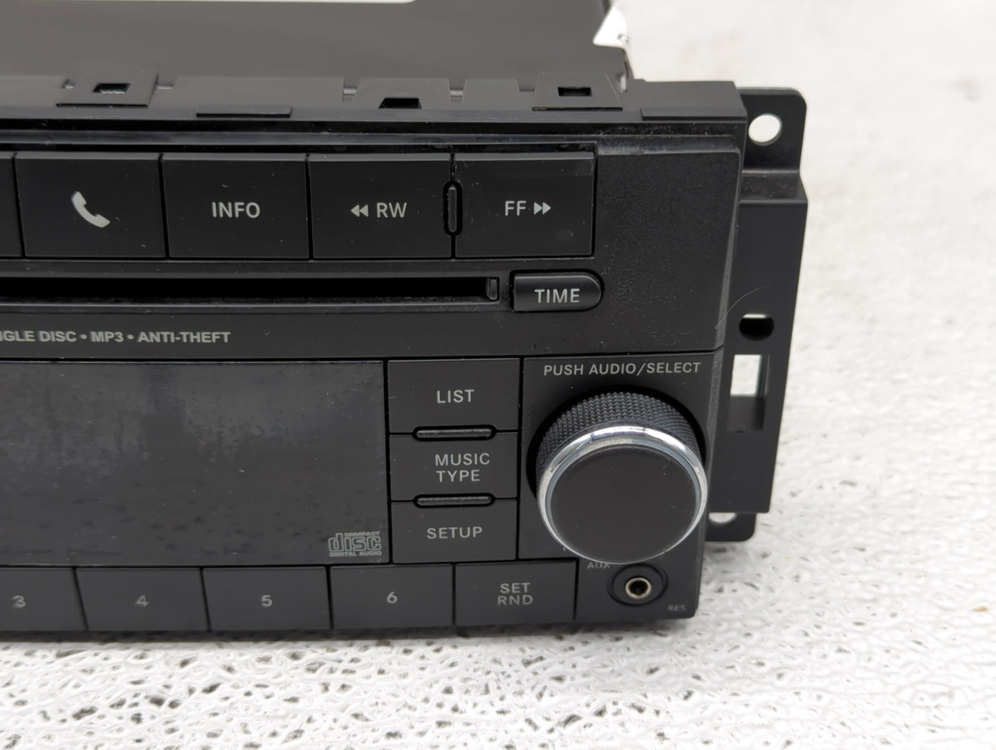 2013-2014 Chrysler 200 Radio AM FM Cd Player Receiver Replacement P/N:P05091197AB Fits Fits 2013 2014 2015 2016 2017 OEM Use