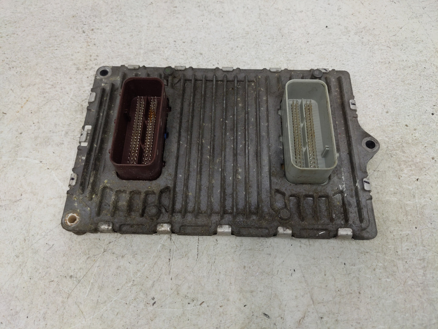 2013 Chrysler 200 PCM Engine Control Computer ECU ECM PCU OEM P/N:P05150724AC Fits OEM Used Auto Parts - Oemusedautoparts1.c